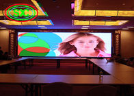 خزانة فولاذية بسيطة P4 768 * 768 مم مثبتة على الحائط شاشة LED خارجية للإعلانات بالألوان الكاملة