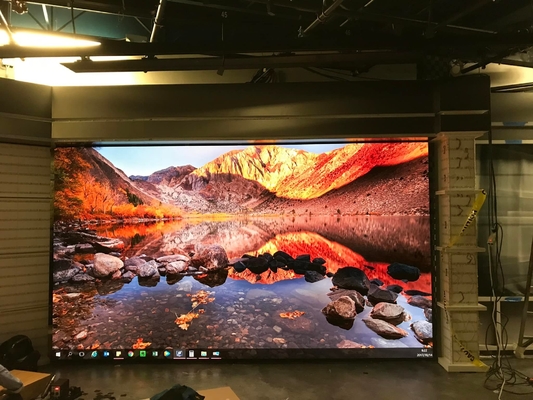 شاشة LED داخلية ثابتة ملونة كاملة P3 HD شاشة كبيرة لمطار Studio Store