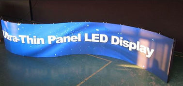 شاشة داخلية P4 RGB LED Pixel Density 62500 ، شاشة SMD مرنة LED 3G WIFI شاشة داخلية كاملة الألوان LED