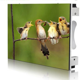 شاشة داخلية للاستئجار P4 ذات ضوء خفيف 512 * 512 SMD1921 تحديث 3840Hz COB P2.5