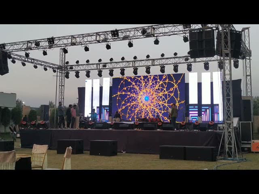 عرض الإعلانات الداخلية شاشات LED HD جدار الفيديو P3 بكسلات لوحات سطوع عالية
