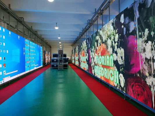لون كامل P4 شاشات عرض LED كبيرة في الهواء الطلق 320 * 160mm وحدة LED في الداخل