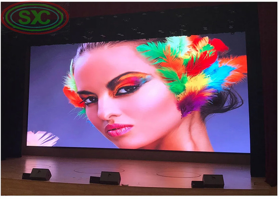 شاشة LED ملونة داخلية 3840 هرتز مع معدل تحديث عالي ونظام تحكم ذكي
