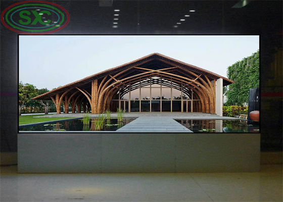 شاشة LED داخلية ملونة كاملة مع مصابيح SMD 2121 ثلاثية الأبعاد توفر صورًا وأداءً نابضًا بالحياة في إعدادات داخلية مختلفة