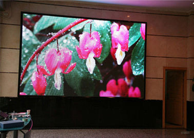 HD P2 خلفية المسرح الداخلي LED TV Studio Screen LED Video Wall Screen لون كامل