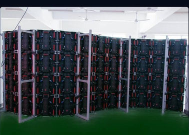 الصين عالية الجودة LED جدار الفيديو P3.91 داخل الشاشة المنحنية للسوبر ماركت