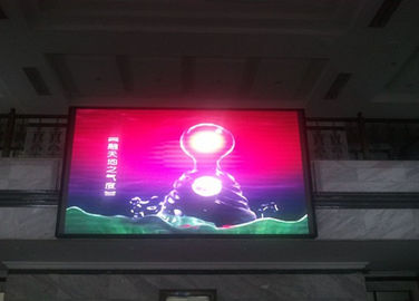 RGB Indoor P5 SMD LED Screen Density 40000 800 * 800mm 3G WIFI التحكم SMD LED العرض الشاشة LED العرض الفيديو