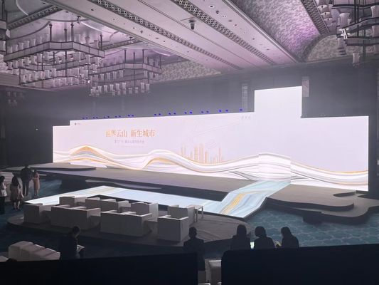 شاشة LED داخلية P5، مساحة البكسل 5 مم، 40000 نقطة/م²