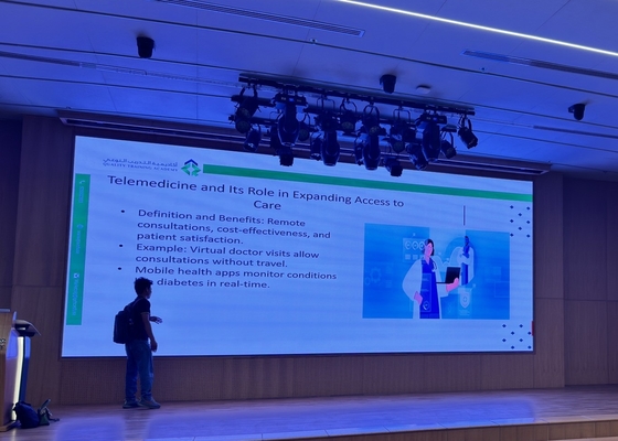 شاشة LED داخلية خلفية مرحلة P5 مرحلة LED شاشة ألومنيوم 960x960mm 3 سنوات ضمان