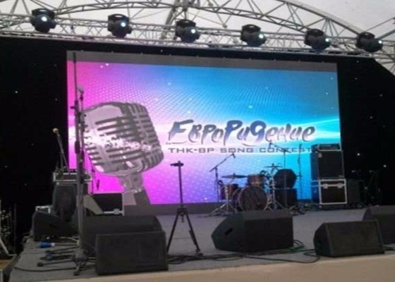 P6 الحجرة المقاومة للماء الإيجار لوحة إعلانات LED ، عالية السطوع LED عرض جدار الفيديو