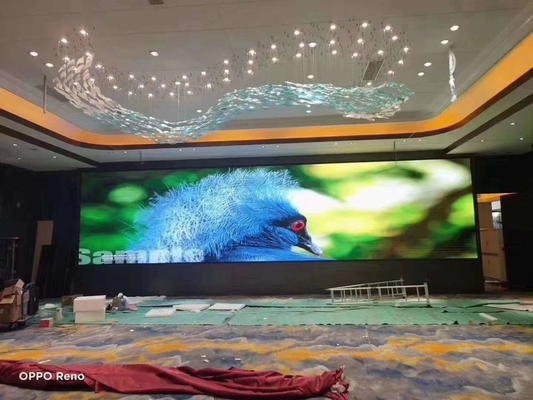 P5 full-color LED مع رقائق Epistar للإيجار في المناطق الداخلية الكبيرة 62500 متر مربع