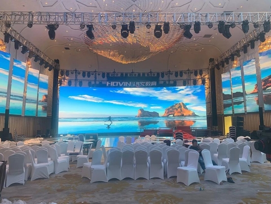 P5 full-color LED مع رقائق Epistar للإيجار في المناطق الداخلية الكبيرة 62500 متر مربع