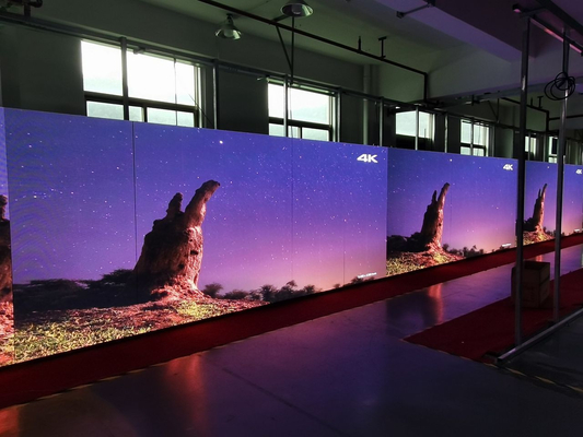 شاشة عرض LED عالية الدقة p2 640x640mm لوحة LED داخلية ذات لون كامل لوحة إعلانية داخلية ذات لون كامل لغرفة الاجتماعات