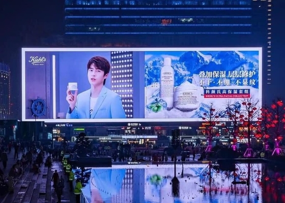شاشة LED ذات لون كامل داخلية ذات دقة عالية 256 * 128mm