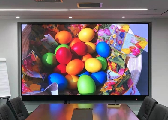 شاشات LED إعلانية RGB داخلية مخصصة P3 192mm X192mm حجم الوحدة