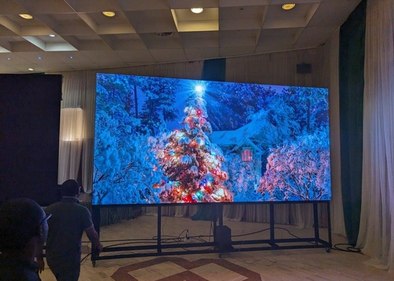 شاشة حائط فيديو LED داخلية صافية SMD 2121 P4 للأحداث / الإعلانات