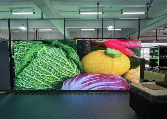 سهولة الصيانة 4K 8K شاشة LED عرض OEM ODM IP65 مضاد للتآكل P2 P2.5 P3 500 * 500mm شاشة LED شاشة LED جدار الفيديو