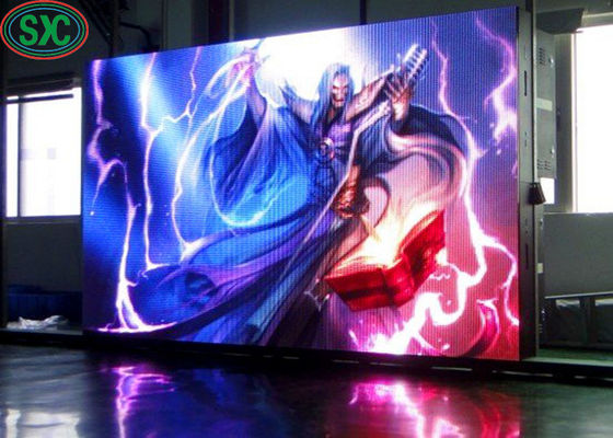 COB P2.5عرض LED معلق خزانة الألومنيوم الصب 40000 نقطة / متر مربع