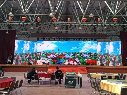 SMD2121 خارجية LED الصب الصبغ الألومنيوم الشاشة كامل اللون 16 بت الدرجة الرمادية 3 سنوات الضمان