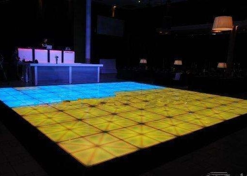 Full Color P10 LED Dance Floor Light 320*160mm Module Aluminum 1/4 Scan IP65 مقاوم للماء