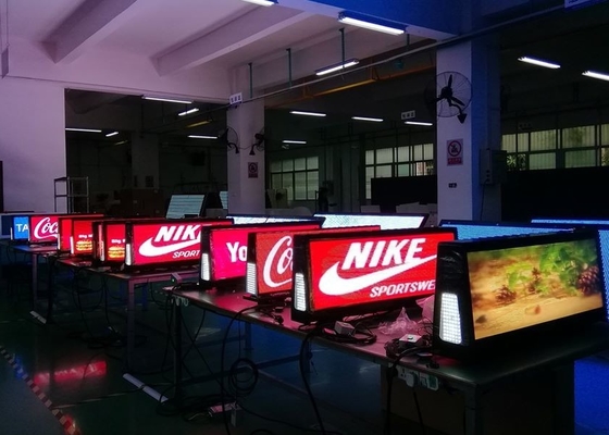 عرض إشارات LED في الهواء الطلق كامل الألوان سيارة تأجير 4.81mm Pitch IP65 وحدة الإعلان