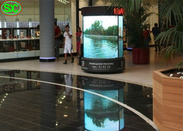 شاشات العرض LED الداخلية ذات الألوان الداكنة الناعمة P4 أسطواني للأحداث المباشرة
