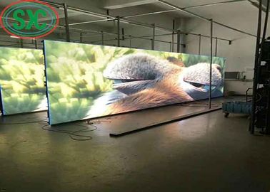 المرحلة عالية الدقة LED الصب الصبغ الألومنيوم كامل اللون Smd2121 داخلي P5 40,000 نقطة / مربع متر