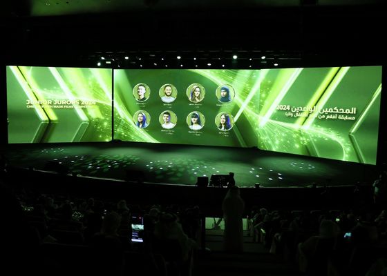 سعر جيد مضاد للماء في الهواء الطلق صافي للغاية ملون كامل P4.81 الإعلانات شاشة LED الانترنت
