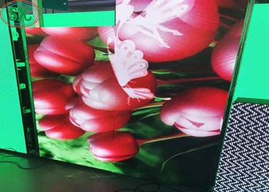 صورة شاشة داخلية مدعومة باللون الكامل لمعرض فيديو HD P4.81 LED Display Rent