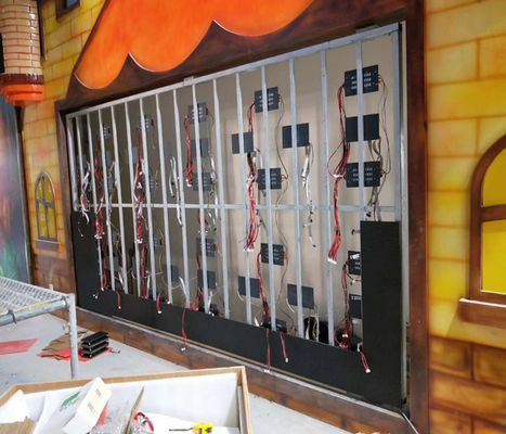 شاشة عرض حائط فيديو مغناطيسية داخلية بألوان كاملة P3 LED 1R1G1B للتثبيت الثابت