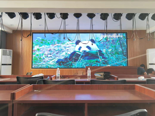حائط فيديو داخلي منحني p3.91 LED 500x500mm ارتفاع تحديث 3840 هرتز شاشة LED، 3500 سطوع ، نظام نوفا