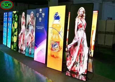 متجر الملابس P2.5 الملصق المرآة الداخلية Full Color LED 192mm X 192mm full color led display