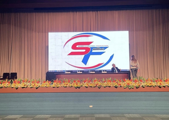 P2.5 p2.6 p3.91 LED ملون بالكامل مع رقائق Epistar للايجار في المناطق الداخلية الكبيرة 62500 متر مربع