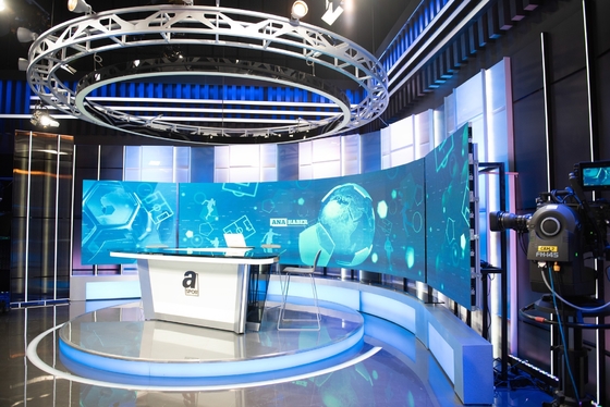 P3 P4 P5 جدار فيديو LED داخلي ، ضمان تأجير شاشة عرض كبيرة لمدة 3 سنوات