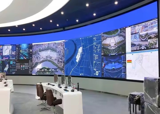 P2.5 مربع خارجية LED الشاشة المنحنية لوح عرض الفيديو LED مخصصة