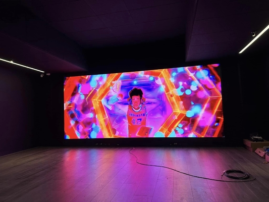 شاشة منحنية فائقة الوضوح معدل تحديث عالي 400x300mm شاشة مجلس الوزراء LED ، ثلاثة في واحد كامل اللون