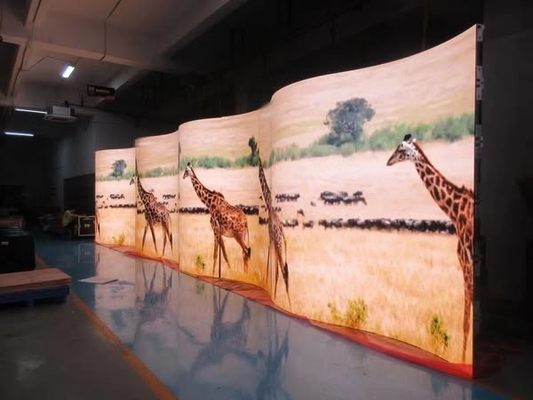 شاشة منحنية داخلية 1/16 وضع مسح 32x32 Dot P6 LED Ultra HD Display