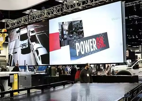 استئجار شاشة عرض إعلانية مساحة صغيرة P1.667 رقمي داخلي