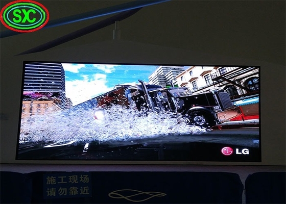 شاشة HD الإعلانية LED P4 Full Color SMD خارجية مرنة شاشة عرض LED