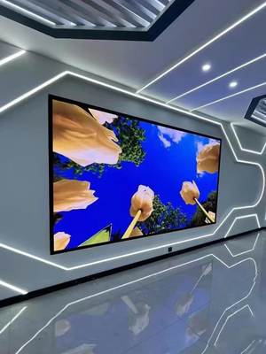 شاشة LED ذات دقة عالية P2.6 شاشة LED داخلية ملونة كاملة مع 160000 بكسل / م sup2 500 * 500mm حجم الوحدة