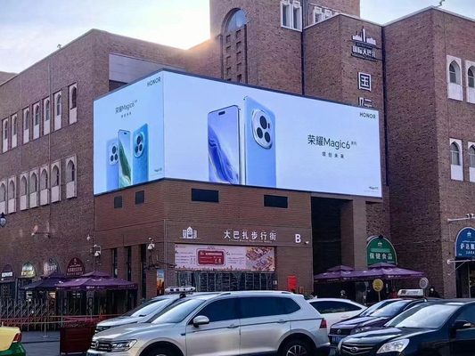 شاشة LED عالية الدقة في الهواء الطلق p10 كاملة الألوان مع أداء مستقر لإشارة البث التلفزيوني 10mm Pixel Pitch 7000 cd/m2 Brightness 16.7 مليون لون IP65/IP54 حماية 800W/m2 أقصى طاقة