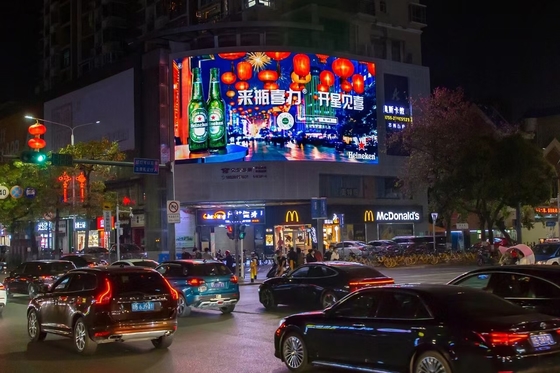 شاشة ألومنيوم ذات لون كامل LED للداخل للمراكز التجارية / المطارات ، 384mmx192mm