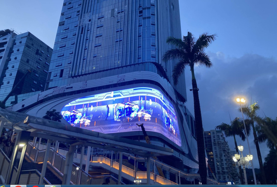 تأجير شاشة LED ملونة كاملة إشارة رقمية على جانب الطريق P10 شاشة مؤخرة LED