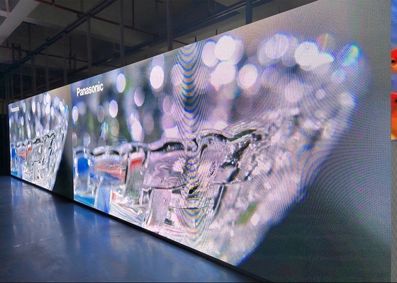 عازل المياه IP65 خارجية متعددة الألوان شاشة LED 5500 سطوع للأحداث الخارجية والإعلانات