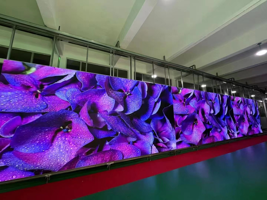 شاشة P3 Full Color LED مع دقة وحدة 64 * 64 ووزن وحدة 0.36 كجم لمشاهدة الدقة العالية