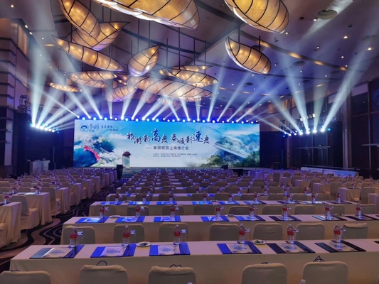 عازل المياه IP65 خارجية P5 عرض LED ملون كامل، شاشة الملعب للايجار والإعلان
