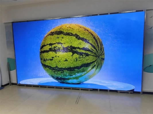 شاشة تأجير COB Ultra HD قابلة للبرمجة P1.25 داخلية كاملة الألوان شاشة LED 1/8 وضع مسح