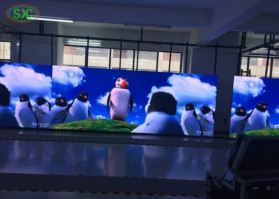 256x256mm حجم الوحدة لون كامل شاشة LED P16 في الهواء الطلق للتأجير