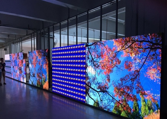 P3.91 في الهواء الطلق Full Color SMD LED Rental Screen توفير الطاقة 3 سنوات ضمان