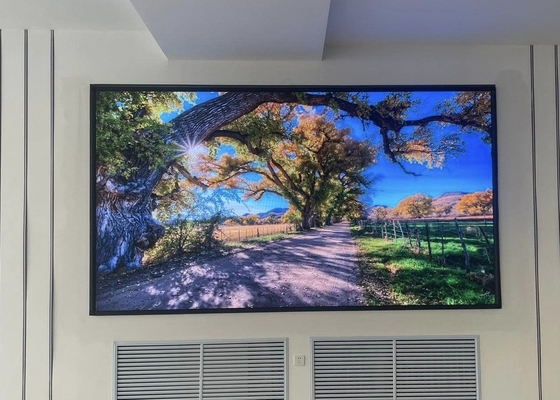عرض LED ملون بالكامل في المنازل الداخلية / ثابت 200 * 150mm Super Clear Small Pitch P1.667
